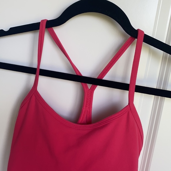 Lululemon power y tank - Picture 3 of 3